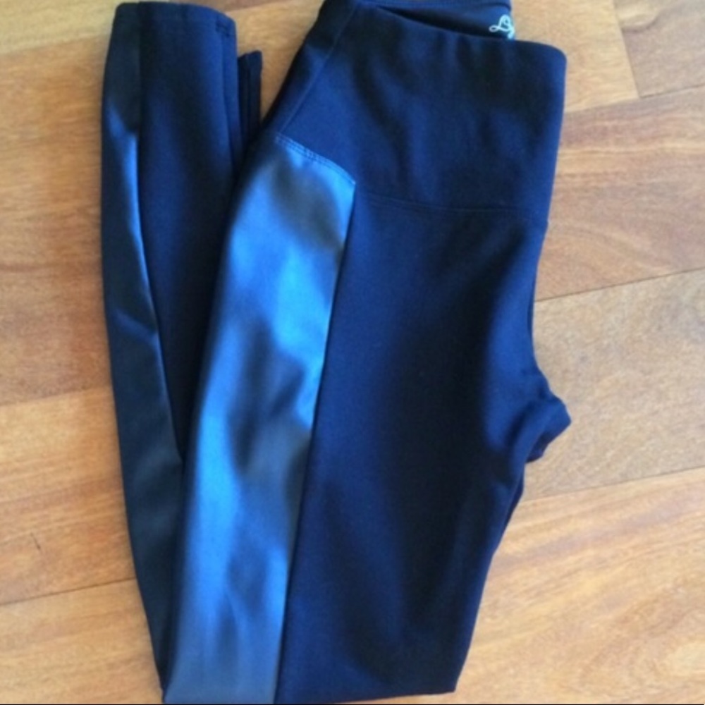 Lysse super sexy leggings! 🖤